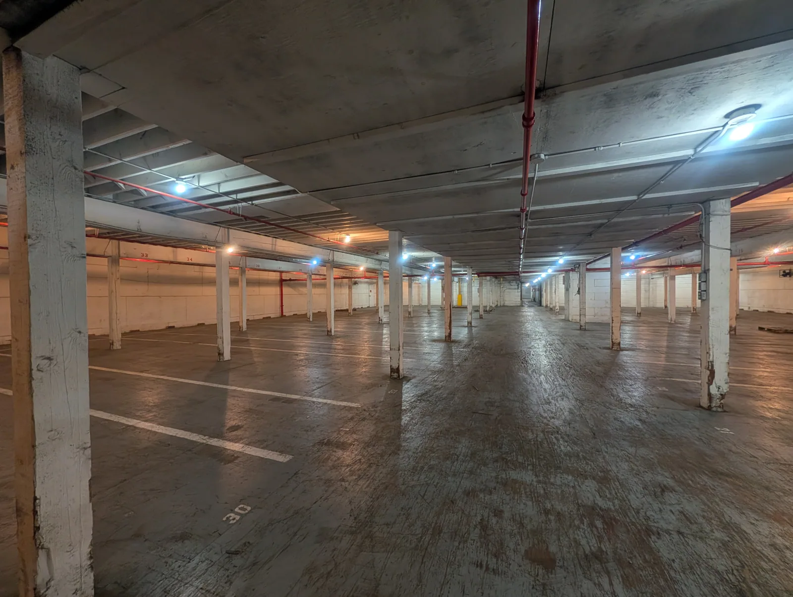 Established lower-clearance Hawkeye warehouse interior